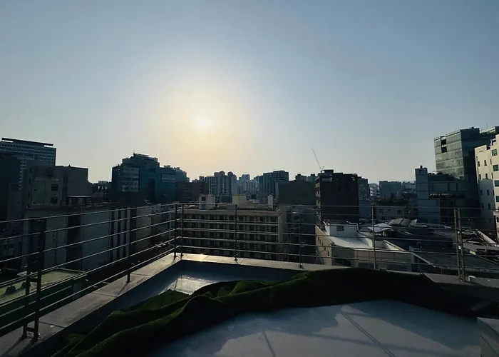 501, Seongsu Station Jungnangcheon Cherry Blossom Road River Airport Bus * Seoul