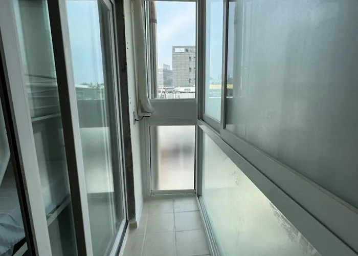 501, Seongsu Station Jungnangcheon Cherry Blossom Road River Airport Bus Apartment *